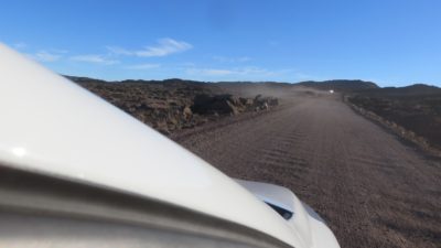 La piste de terre à l'approche du Pas de Bellecombe