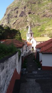 Les ruelles pavées de Sao Vicente - Madère