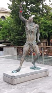 Statue de Prométhée sur le pont de l'Amour - Ljubljana (Slovénie)
