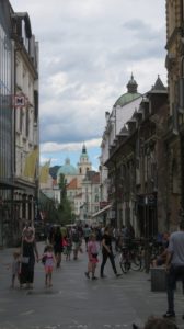 Dans les ruelles pavées de la vieille ville - Ljubljana