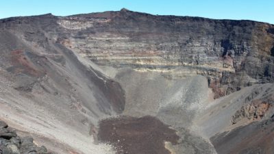 Le cratère Dolomieu - Piton de la Fournaise