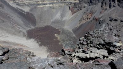 Le cratère Dolomieu - Piton de la Fournaise