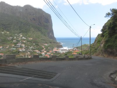 Sur la route de Porto da Cruz - Madère