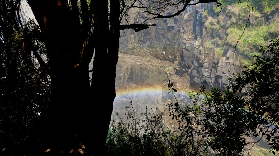 Arc en ciel sur les chutes - Victoria Falls (Zimbabwe)