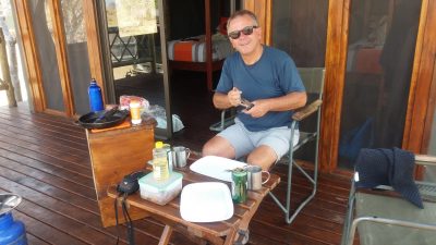 Déjeuner au campsite de Third Bridge - Réserve de Moremi (Botswana)