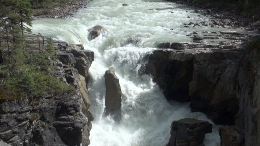 Les Chutes de Sunwapta - La route des Glaciers - Rocheuses canadiennes 