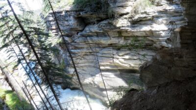Chutes d'Athabasca -  La route des Glaciers - Rocheuses canadiennes